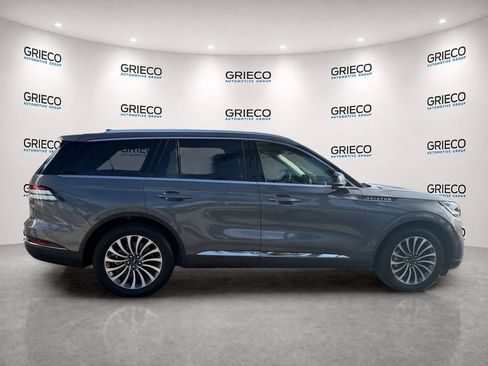 Used 2022 Lincoln Aviator Reserve RWD image 8