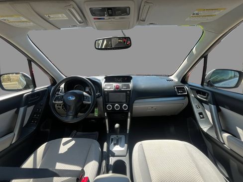 Used 2016 Subaru Forester 2.5i Premium w/ Popular Package #2 AWD/4WD image 9
