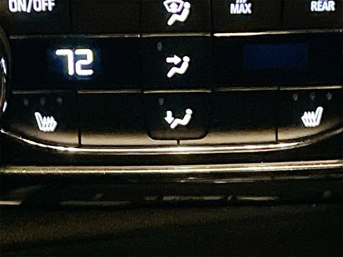 Used 2025 Chevrolet TrailBlazer RS w/ Convenience Package image 20