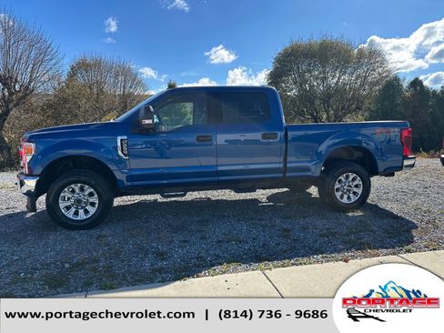 Used 2022 Ford F250 XLT w/ FX4 Off-Road Package image 2