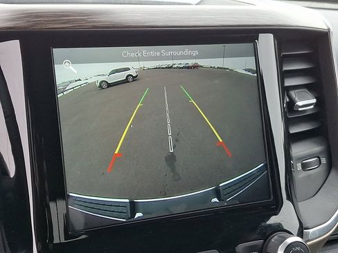 Used 2019 RAM 1500 Laramie image 18