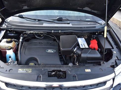 Used 2013 Ford Edge SE image 12