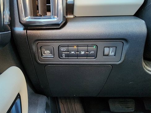 New 2026 GMC Hummer EV SUV image 24