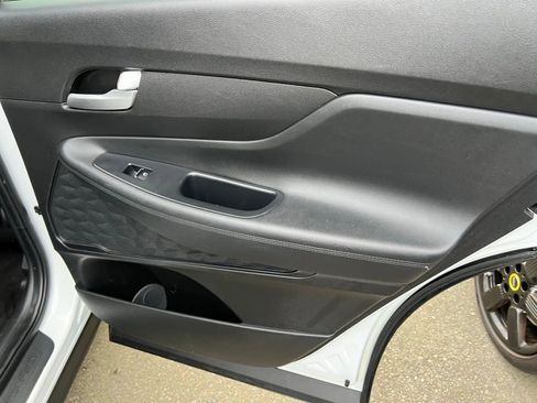 Used 2021 Hyundai Santa Fe SEL image 25