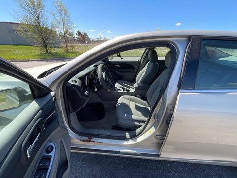 Used 2015 Chevrolet Malibu LS FWD image 21