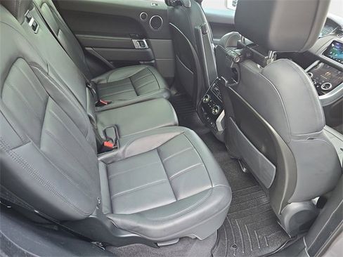 Used 2021 Land Rover Range Rover Sport HSE image 13