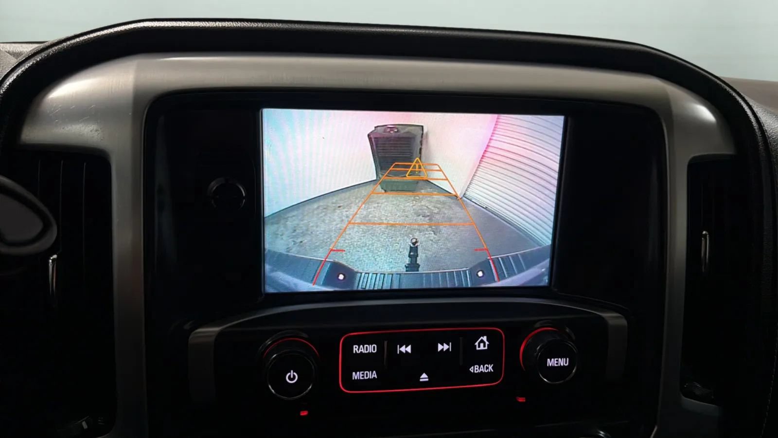 Used 2016 GMC Sierra 2500 SLE w/ SLE Preferred Package AWD/4WD image 14