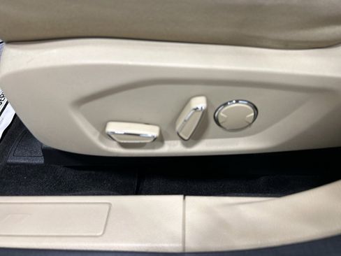 Used 2014 Ford Fusion SE image 13