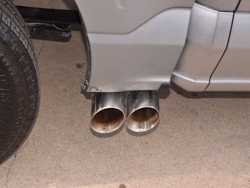 Used 2023 Ford F150 XLT image 38