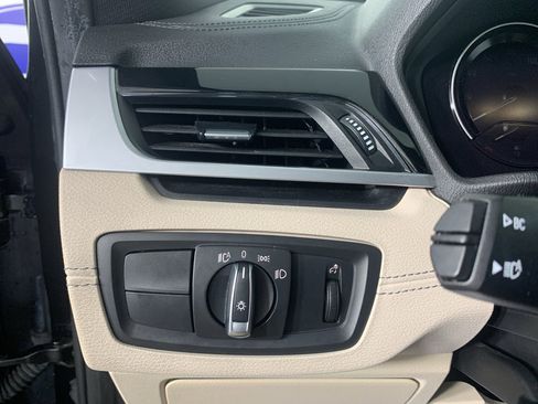 Used 2020 BMW X1 sDrive28i FWD image 17