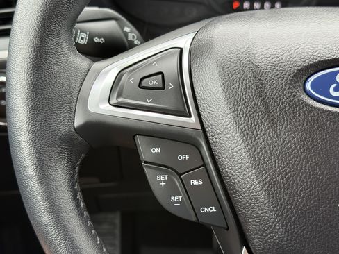 Used 2023 Ford Edge SEL w/ Convenience Package AWD/4WD image 24