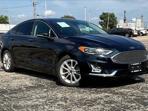 Used 2020 Ford Fusion Energi Titanium image 36