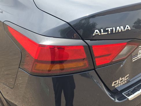 Used 2022 Nissan Altima 2.5 SV image 20