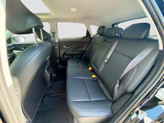 New 2026 Hyundai Kona Limited FWD image 25