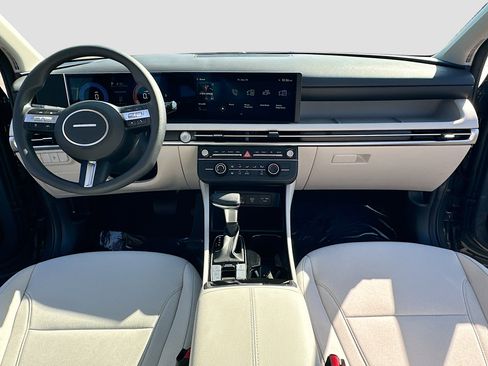 New 2026 Hyundai Tucson SE image 3