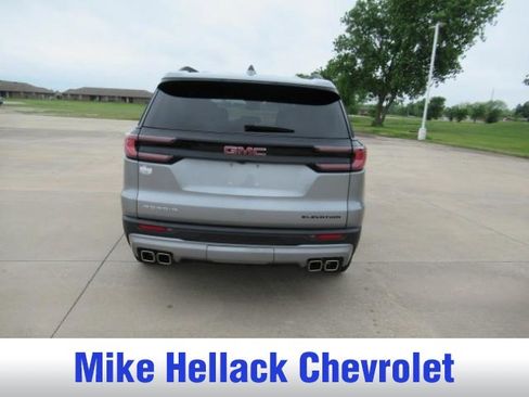 Used 2025 GMC Acadia Elevation FWD image 6