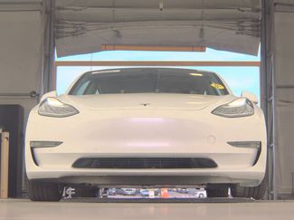 Used 2020 Tesla Model 3 Long Range video 3