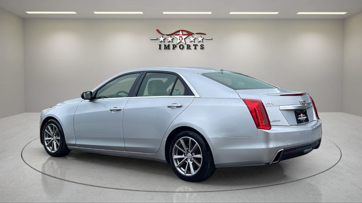 Used 2017 Cadillac CTS Luxury RWD image 3