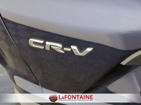 Used 2017 Honda CR-V LX image 10