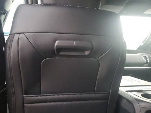 New 2025 Ford Expedition Platinum w/ Stealth Performance Package image 22