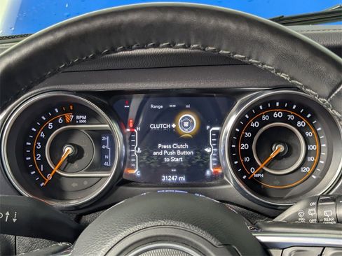 Certified 2021 Jeep Wrangler Unlimited Sahara image 17