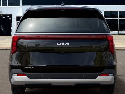 New 2026 Kia Carnival EX FWD image 15