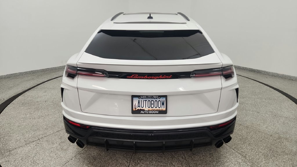 Used 2020 Lamborghini Urus AWD/4WD image 16