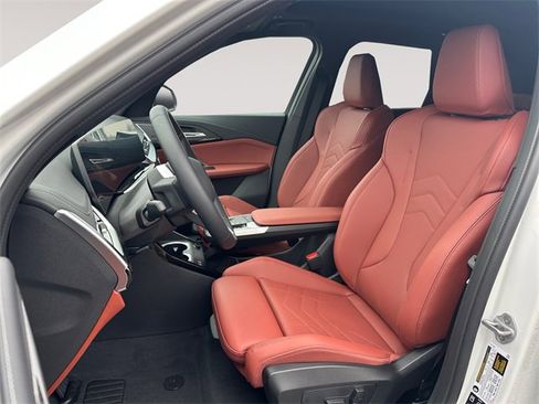 New 2026 BMW X1 xDrive28i w/ Technology Package image 9