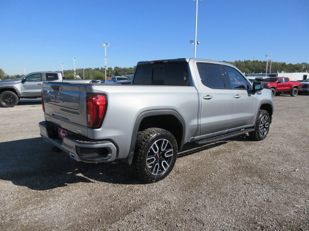New 2026 GMC Sierra 1500 AT4 w/ AT4 Premium Package AWD/4WD image 4