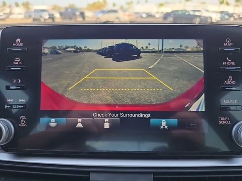 Used 2022 Honda Accord Touring image 19