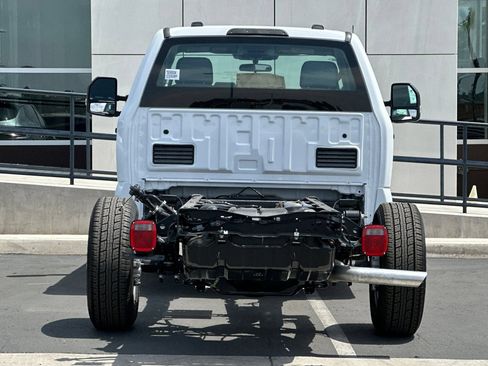 New 2026 Ford F350 XL w/ XL Chrome Package RWD image 4