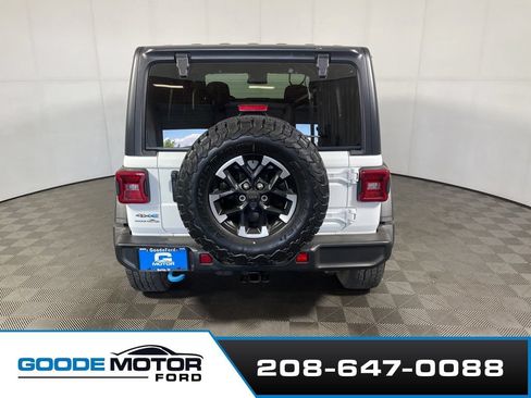 Used 2024 Jeep Wrangler Unlimited Rubicon 4xe AWD/4WD image 6