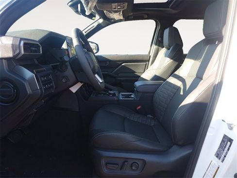 New 2026 Toyota 4Runner TRD Off-Road image 9