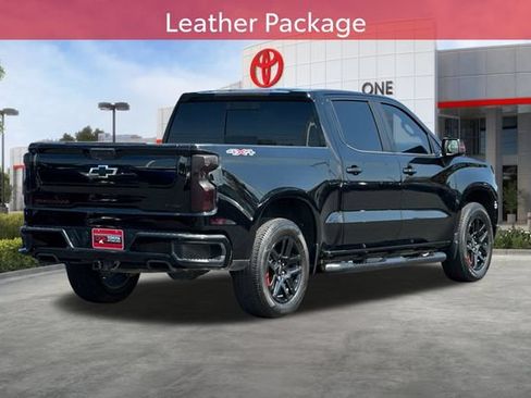 Used 2022 Chevrolet Silverado 1500 RST w/ Redline Edition AWD/4WD image 4