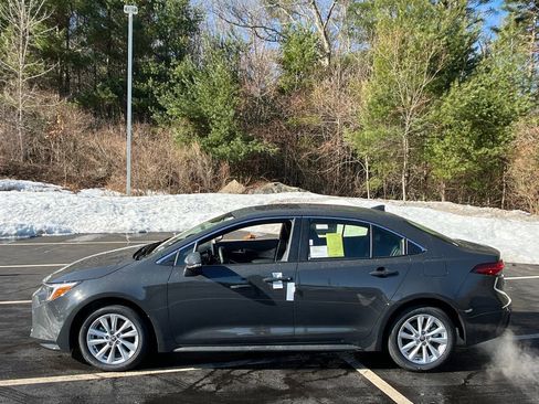 New 2026 Toyota Corolla XLE image 2