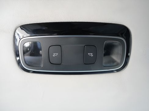 Used 2020 Hyundai Palisade Limited FWD image 25