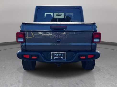 Used 2023 Jeep Gladiator Mojave AWD/4WD image 7