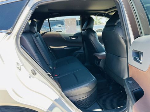Used 2023 Toyota Venza Limited AWD/4WD image 30