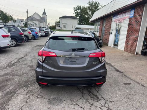 Used 2019 Honda HR-V Sport image 7