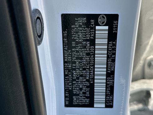 Used 2025 Toyota Camry XSE FWD image 20