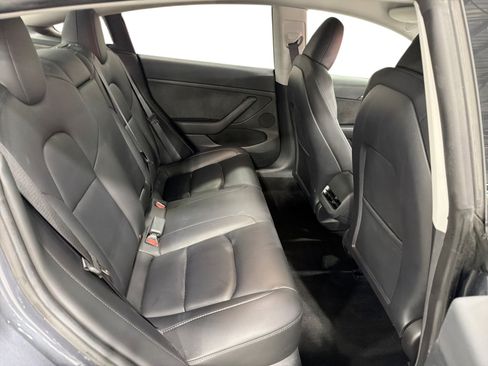 Certified 2023 Tesla Model 3 Standard Range RWD image 11