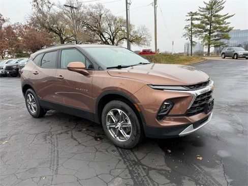 Used 2023 Chevrolet Blazer LT w/ Convenience Package image 8