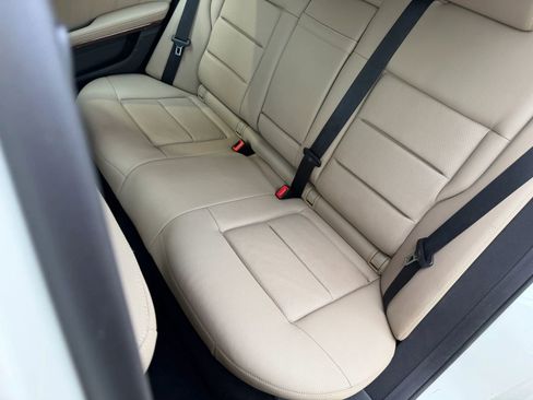 Used 2011 Mercedes-Benz E 350 Sedan image 71