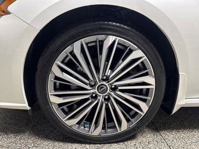 Used 2023 Nissan Altima 2.5 SL