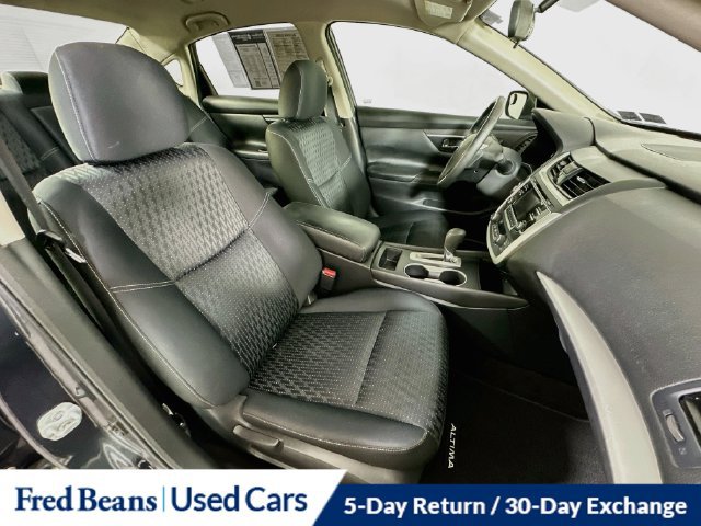 Used 2016 Nissan Altima 2.5 SV FWD image 32
