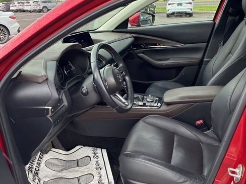 Used 2022 MAZDA CX-30 AWD 2.5 S w/ Premium Package image 2