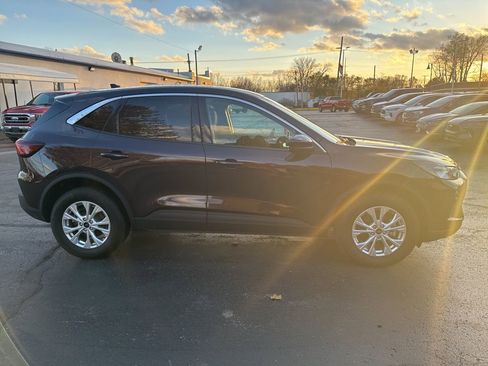 Certified 2023 Ford Escape Active w/ Tech Pack #2 image 8