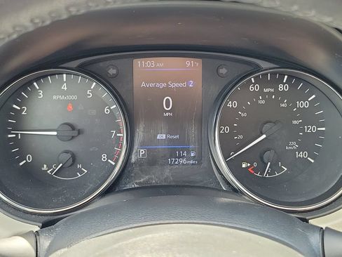 Used 2020 Nissan Rogue Sport SV w/ All-Weather Package AWD/4WD image 25