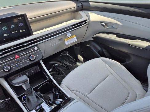 New 2026 Hyundai Tucson SE FWD image 14