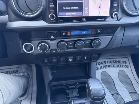 Used 2021 Toyota Tacoma TRD Pro image 24